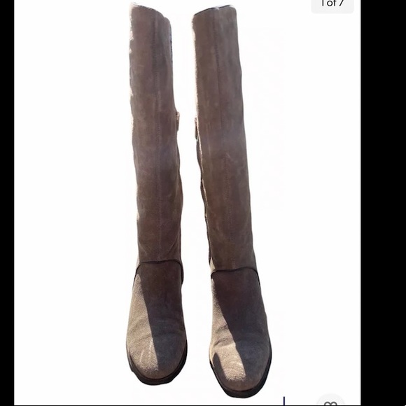 Ugg Gracen Equestrian Boots - Picture 2 of 5